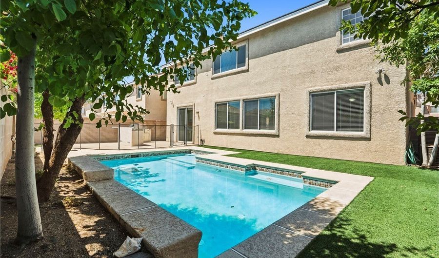 3066 Lenoir St, Las Vegas, NV 89135 - 5 Beds, 4 Bath