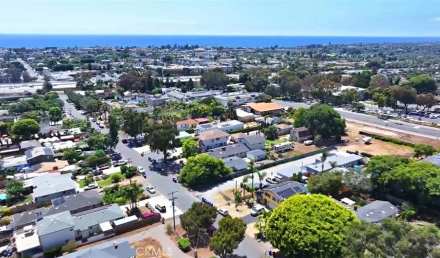 1300 Oak Ave, Carlsbad, CA 92008 - 7 Beds, 5 Bath