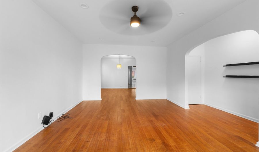172 W 49TH St 1, Bayonne, NJ 07002 - 2 Beds, 2 Bath