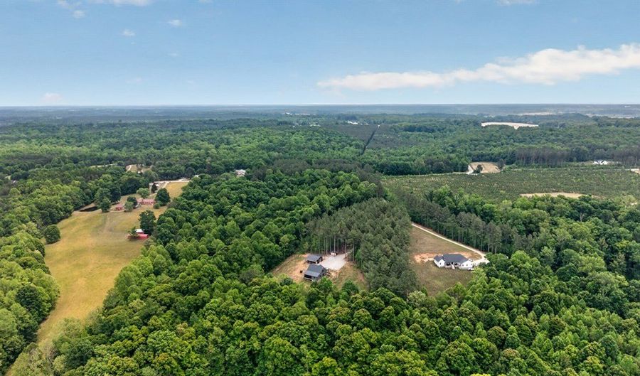 20180 Poplar Ridge Rd, Amelia Court House, VA 23002 - 3 Beds, 3 Bath