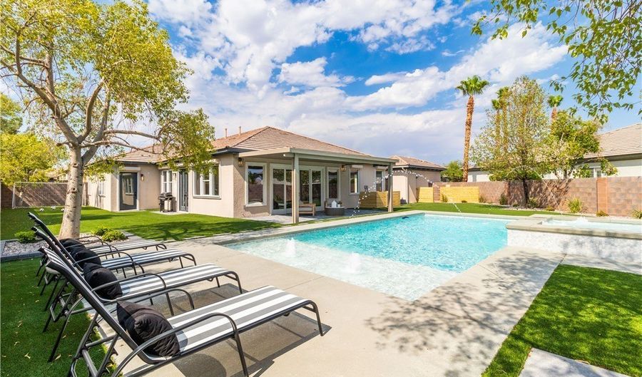 3281 Wisteria Tree St, Las Vegas, NV 89135 - 4 Beds, 4 Bath