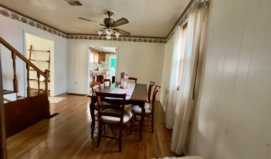 51 N River St, Auxier, KY 41602 - 3 Beds, 1 Bath