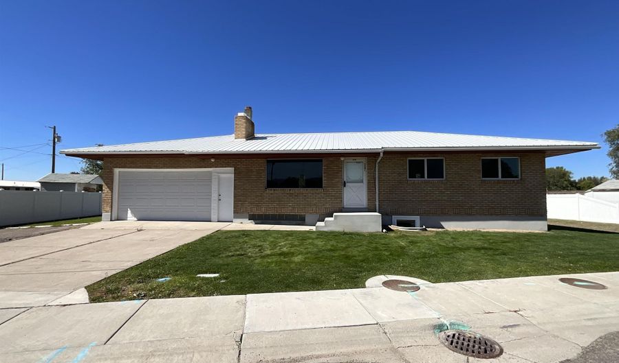 5201 Lucky, Chubbuck, ID 83202 - 4 Beds, 2 Bath