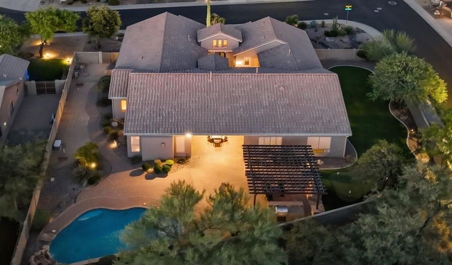 38804 N COURAGE Ct, Anthem, AZ 85086 - 5 Beds, 4 Bath
