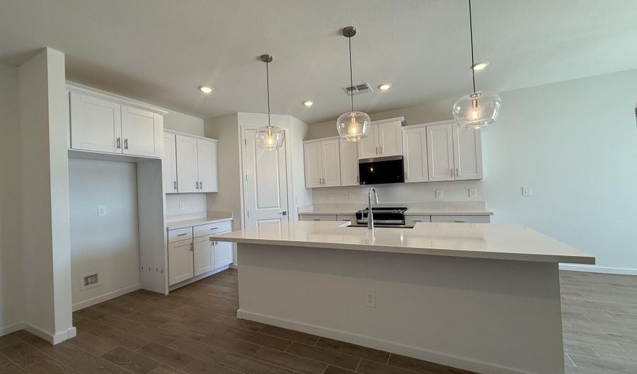 24433 W Grenadine Rd, Buckeye, AZ 85326 - 4 Beds, 2 Bath