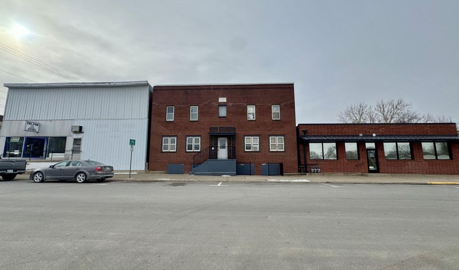 17 W 4th St, Atlantic, IA 50022 - 0 Beds, 0 Bath