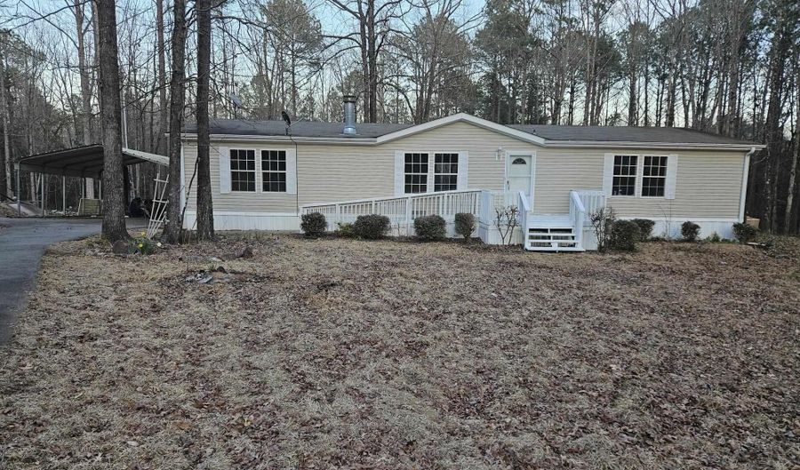 11987 Quadrangle Dr, Bauxite, AR 72011 - 3 Beds, 2 Bath