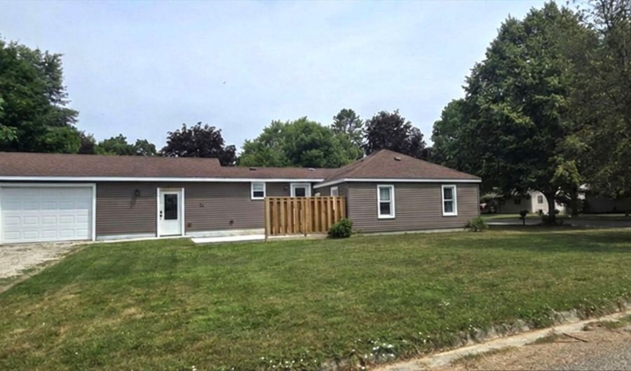 614 Allen Ave, Alma, MI 48801 - 2 Beds, 1 Bath