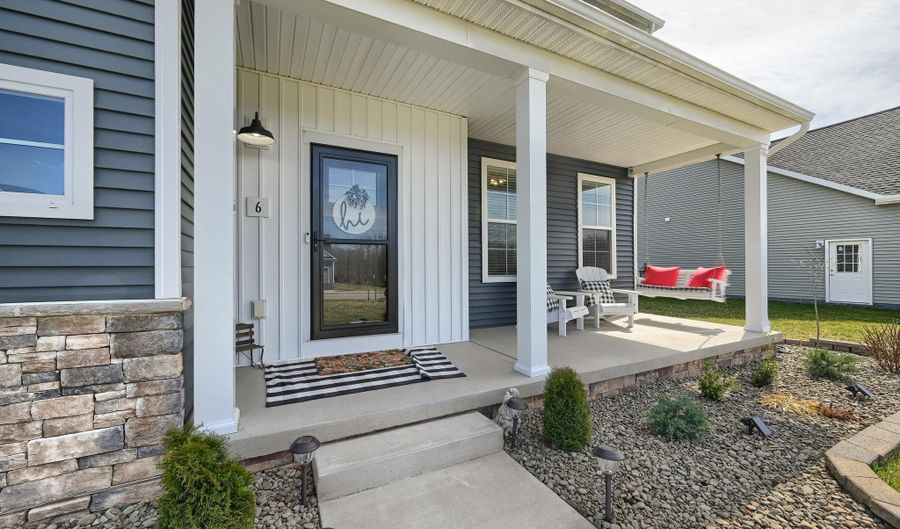 6 LOBELL Rd, Abbottstown, PA 17301 - 5 Beds, 4 Bath