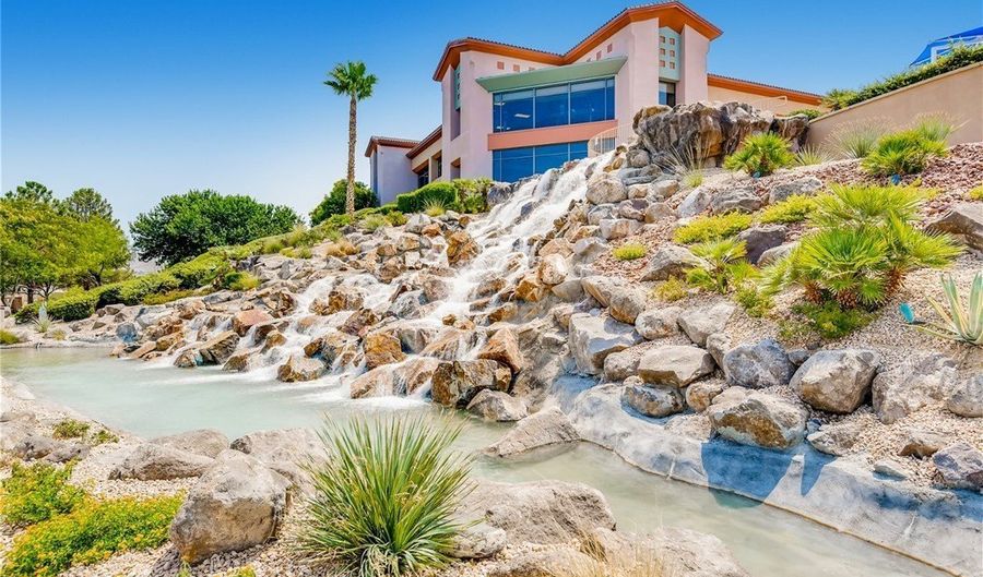 2549 Terrytown Ave, Henderson, NV 89052 - 2 Beds, 2 Bath