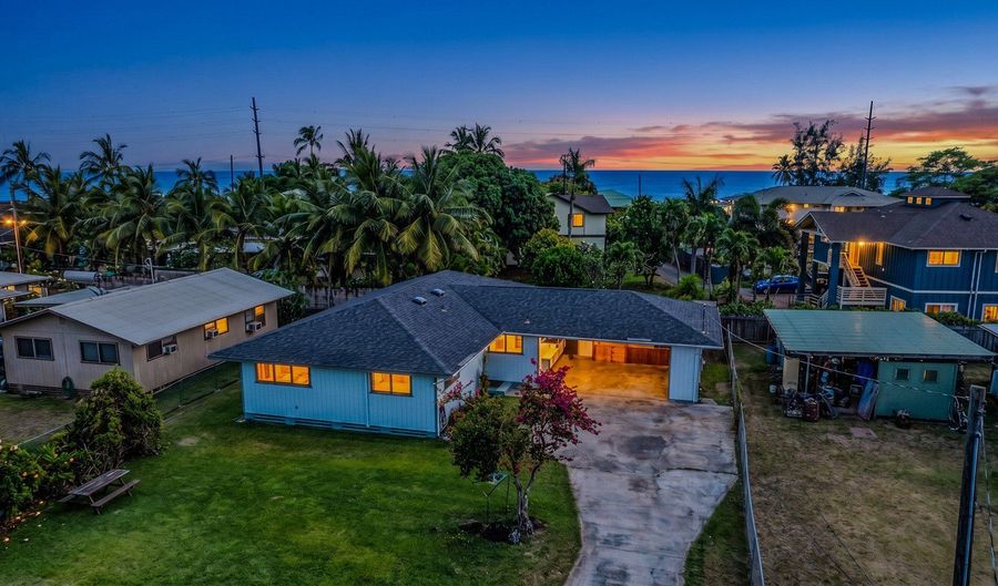 8730 KEKAHA Rd 2, Kekaha, HI 96752 - 3 Beds, 4 Bath
