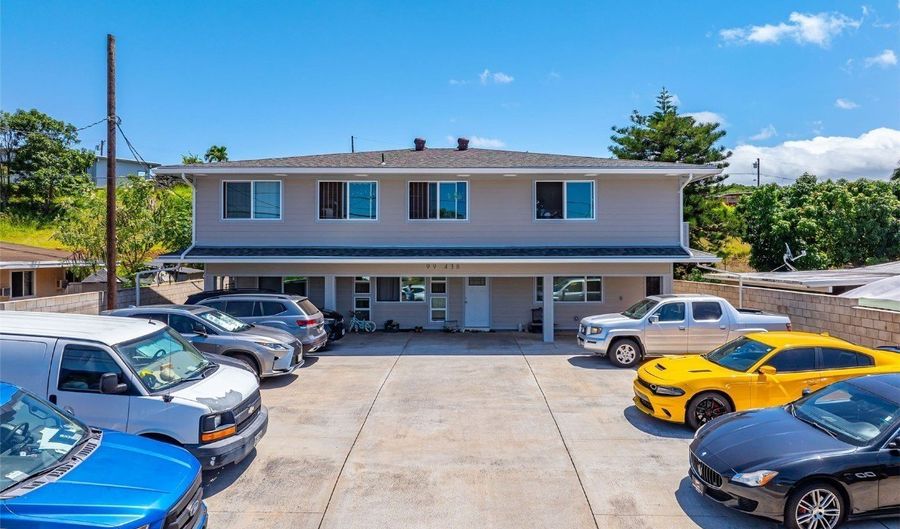 99-438 Ulune St, Aiea, HI 96701 - 15 Beds, 10 Bath