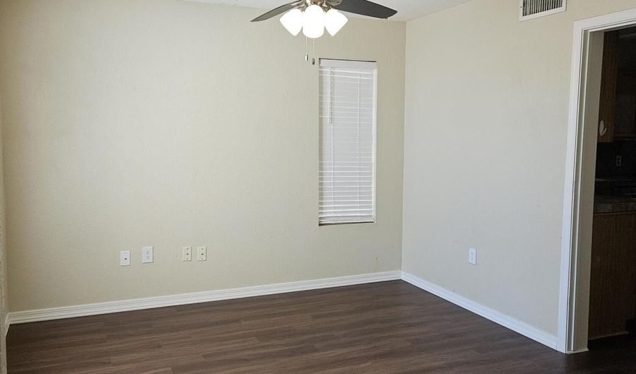 1194 N MADRID Ln, Chandler, AZ 85226 - 3 Beds, 3 Bath