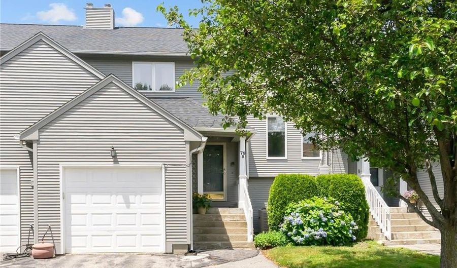 76 Valley Green Ct B, North Providence, RI 02904 - 2 Beds, 4 Bath