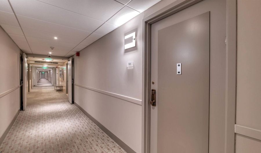 100 S Berkley Sq 9F, Atlantic City, NJ 08406 - 2 Beds, 2 Bath