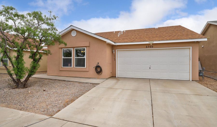 5740 Pinon Grande Rd NW, Albuquerque, NM 87114 - 3 Beds, 2 Bath