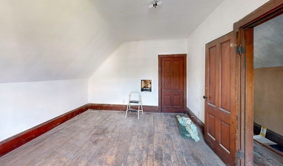 14 Bayard St, Boston, MA 02134 - 8 Beds, 2 Bath