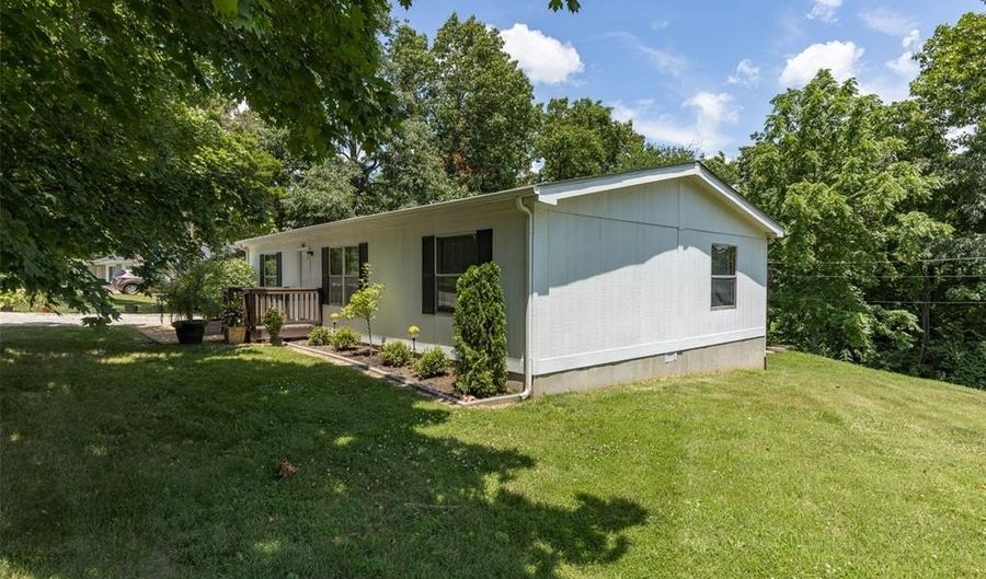 4615 Skyview Dr, Arnold, MO 63010 - 3 Beds, 2 Bath
