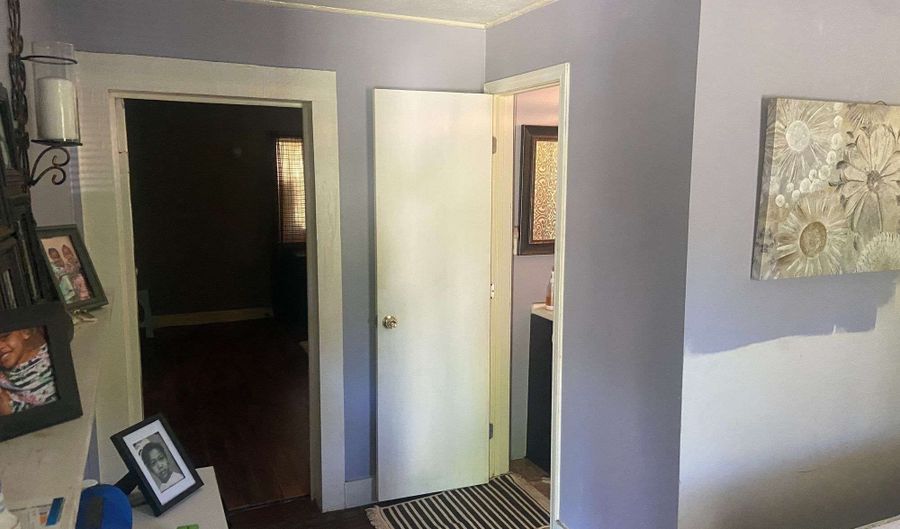 149 Akins, Barnesville, GA 30204 - 2 Beds, 1 Bath