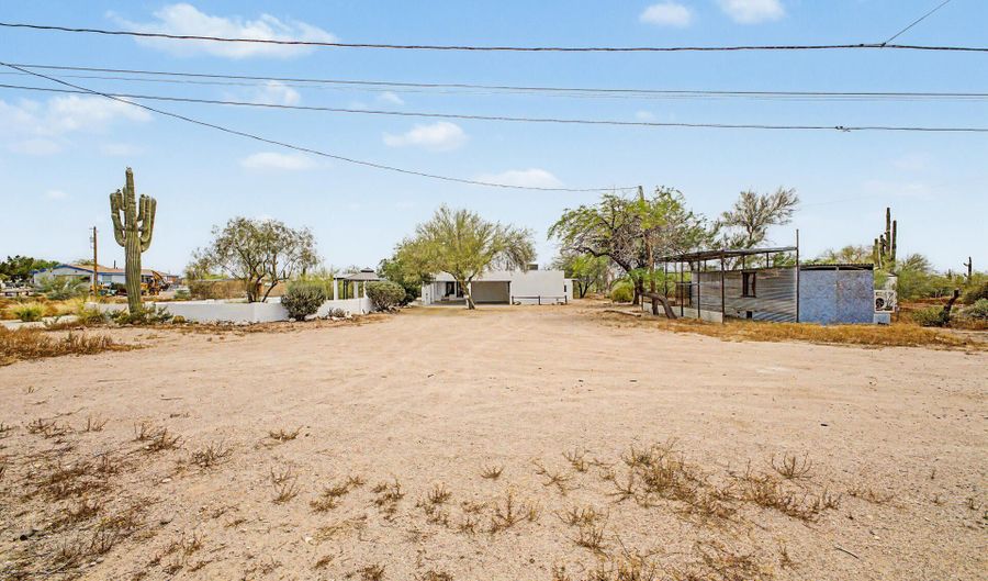 1065 W WHITELEY St, Apache Junction, AZ 85120 - 3 Beds, 3 Bath