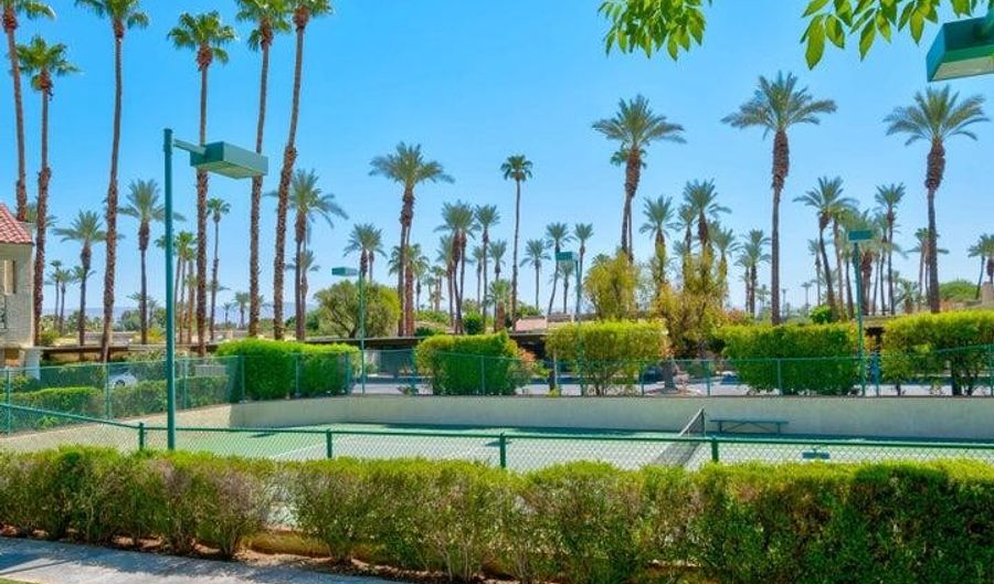 2700 Lawrence Crossley Rd, Palm Springs, CA 92264 - 2 Beds, 2 Bath