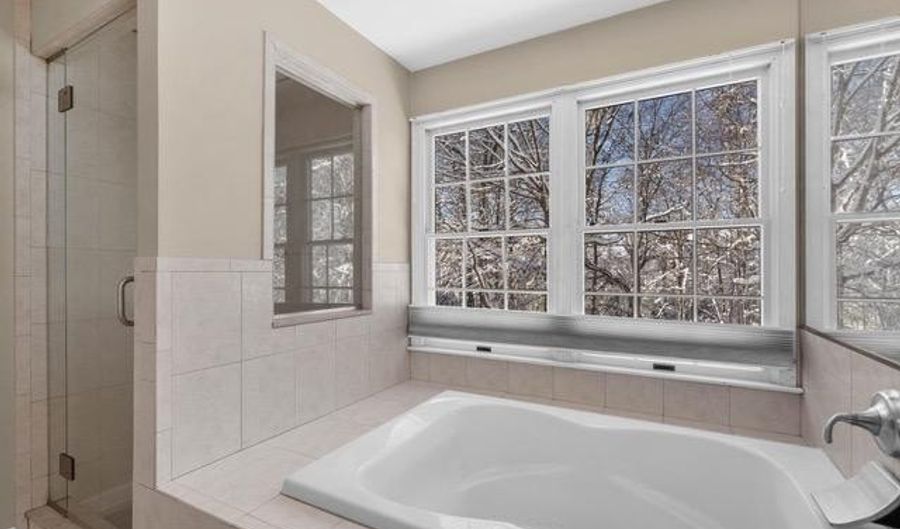 2706 SUMMERVIEW Way, Annapolis, MD 21401 - 2 Beds, 3 Bath