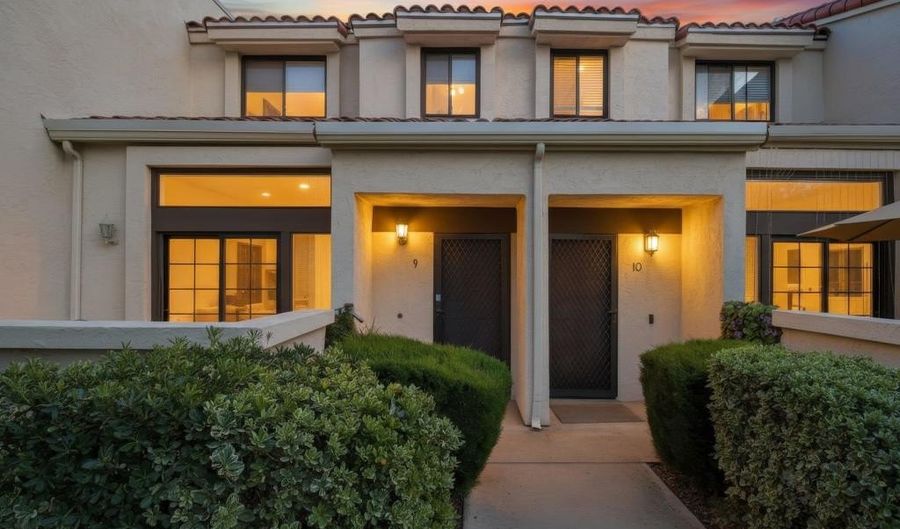 5715 Baltimore Dr 9, La Mesa, CA 91942 - 2 Beds, 2 Bath