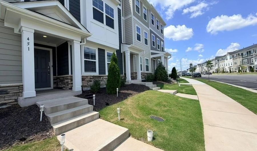 451 Carolina Springs Blvd, Apex, NC 27539 - 3 Beds, 4 Bath