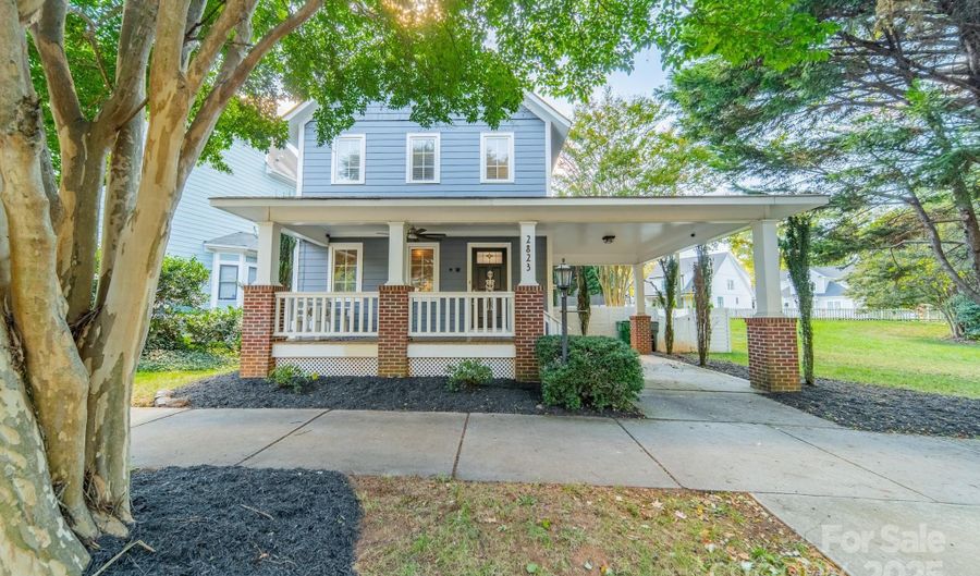 2823 Whiting Ave, Charlotte, NC 28205 - 3 Beds, 4 Bath