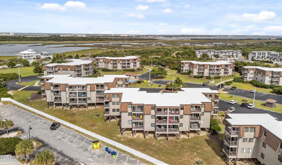 2008 E Ft Macon Rd E H11, Atlantic Beach, NC 28512 - 2 Beds, 2 Bath