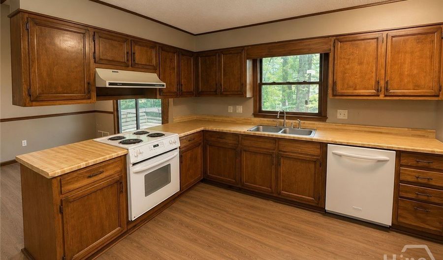 110 Flannigans, Athens, GA 30605 - 3 Beds, 2 Bath