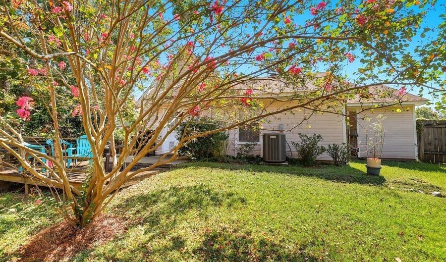 1336 Barnett Bend Cir, Brandon, MS 39047 - 2 Beds, 1 Bath