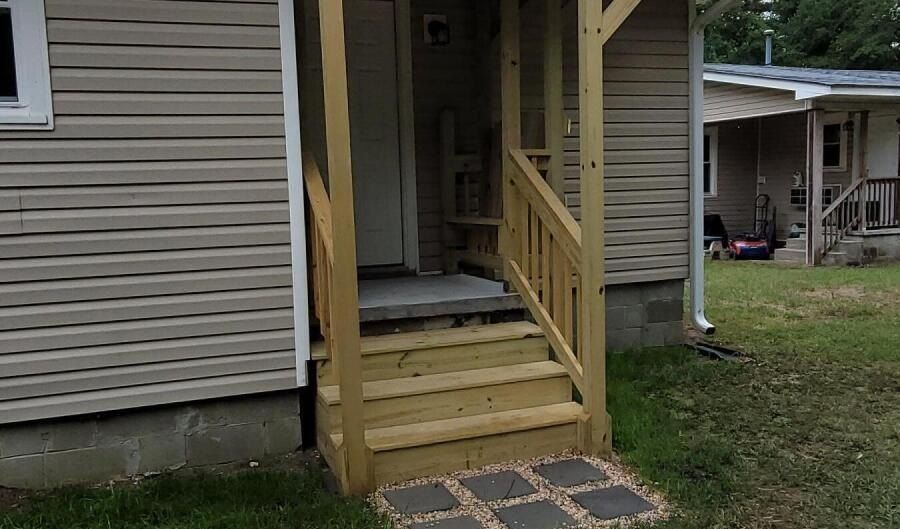 130 Zachmann St, Aiken, SC 29803 - 2 Beds, 1 Bath