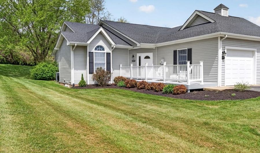 20919 B Deer Run Dr, Abingdon, VA 24211 - 2 Beds, 2 Bath