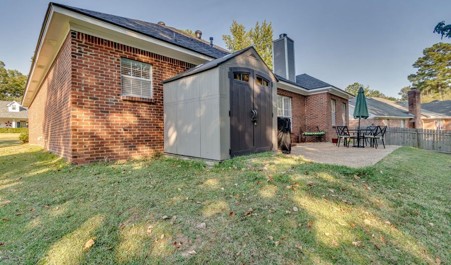 213 Boxwood Cir, Brandon, MS 39047 - 3 Beds, 2 Bath