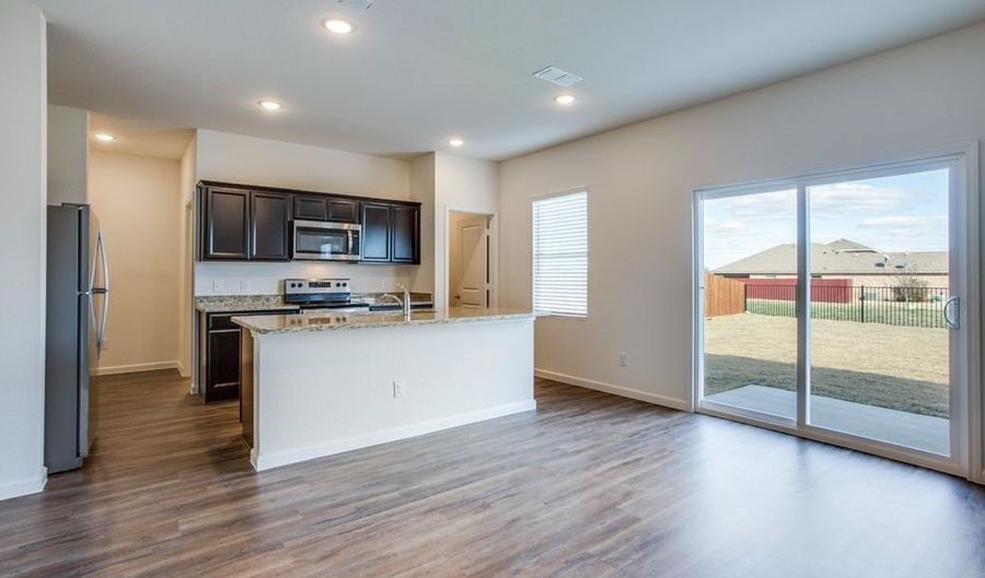 305 Briar Cv, Anna, TX 75409 - 4 Beds, 3 Bath
