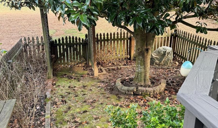 2109 TAYLOR Ct, Abingdon, MD 21009 - 3 Beds, 3 Bath