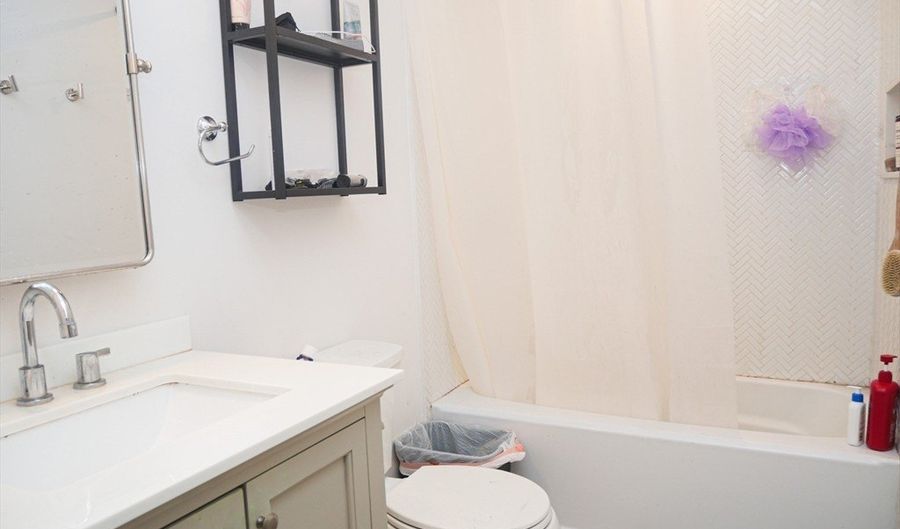 15 Maywood 3, Boston, MA 02119 - 3 Beds, 2 Bath