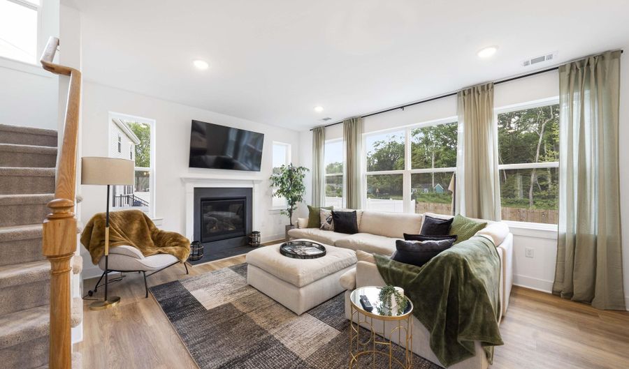5 Melinda Ct, Bayville, NJ 08721 - 4 Beds, 3 Bath
