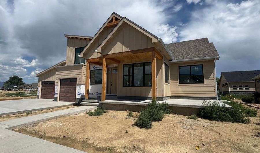 1298 Burt Ave, Berthoud, CO 80513 - 5 Beds, 5 Bath