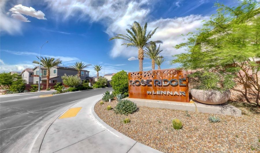 936 Lotus Falls St, Henderson, NV 89052 - 3 Beds, 3 Bath