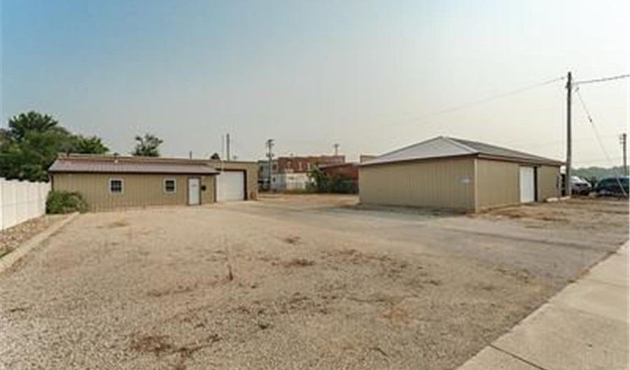 1009 3rd Ave NE, Austin, MN 55912 - 0 Beds, 0 Bath