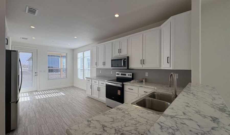 3301 S Goldfield Rd 5114, Apache Junction, AZ 85119 - 2 Beds, 2 Bath
