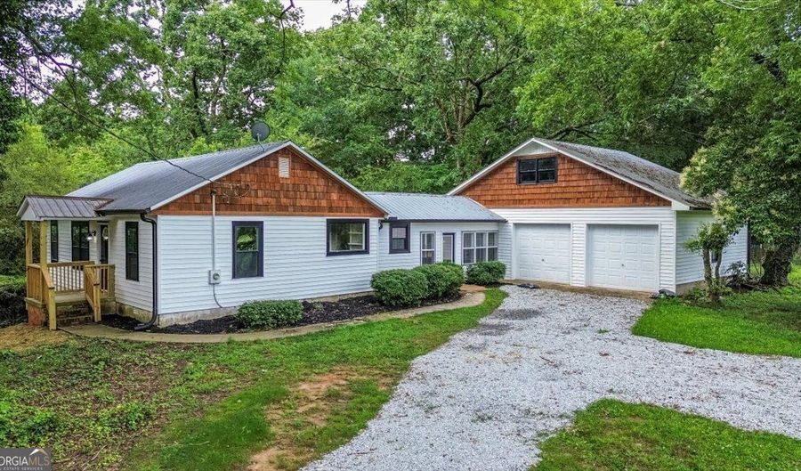 3438 Highway 106, Hull, GA 30646 - 2 Beds, 1 Bath