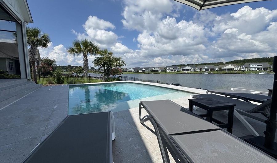 456 Flatwater Dr, Bluffton, SC 29910 - 4 Beds, 4 Bath