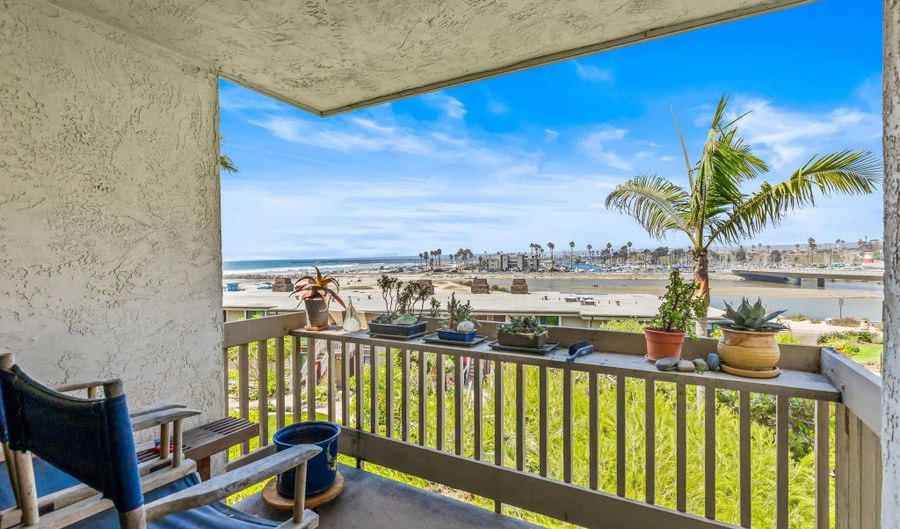 999 N Pacific St F203, Oceanside, CA 92054 - 1 Beds, 1 Bath