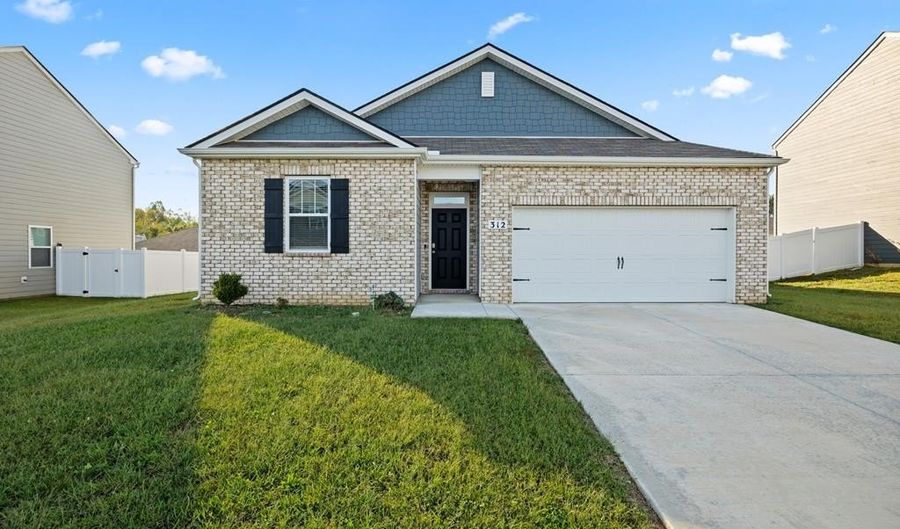 312 Oliver Way, Baxter, TN 38544 - 3 Beds, 2 Bath