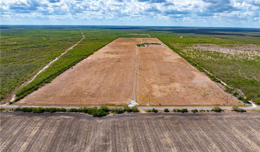 1777 County Road 170, Alice, TX 78332 - 3 Beds, 4 Bath