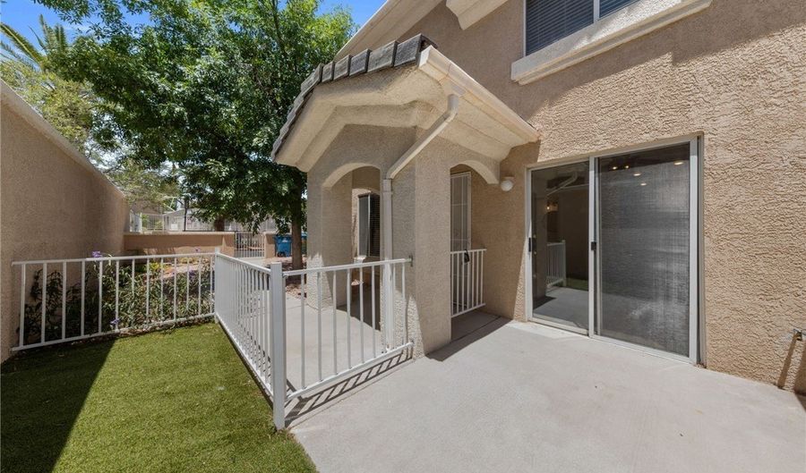 508 Breezy Orchard St, Henderson, NV 89015 - 2 Beds, 3 Bath