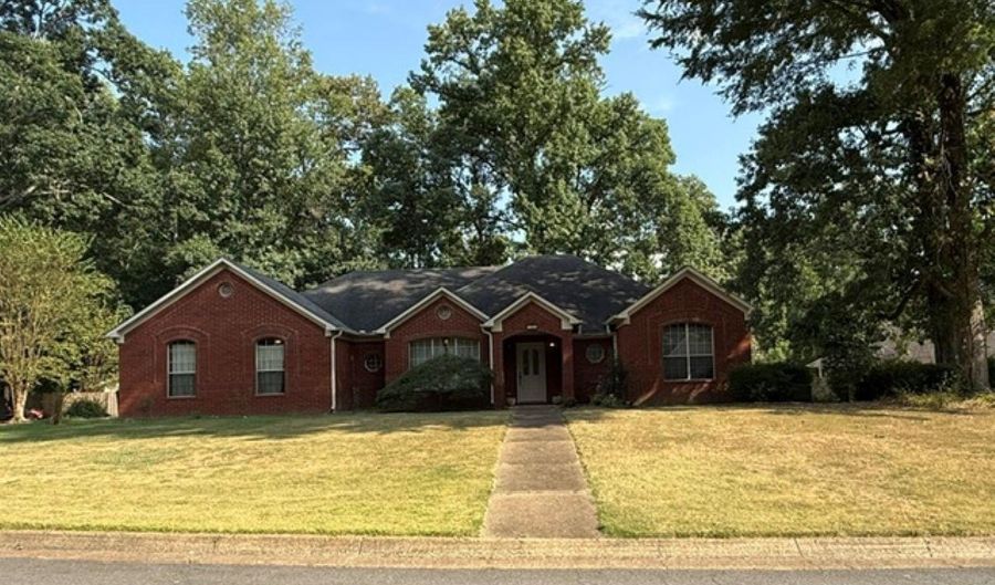 406 N Park Dr, Arkadelphia, AR 71923 - 3 Beds, 2 Bath